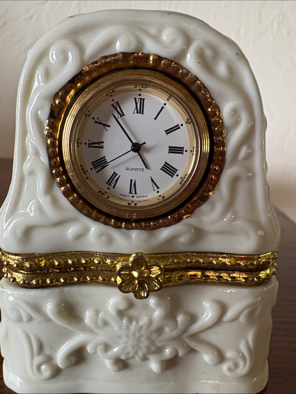White and Gold Porcelain Mantel Clock - Brand: